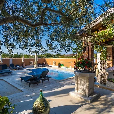 Barbara Apartament *